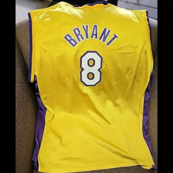 Vintage NBA Kobe Bryant Champion Lakers Jersey Size XXL Number 8 - Picture 7 of 7
